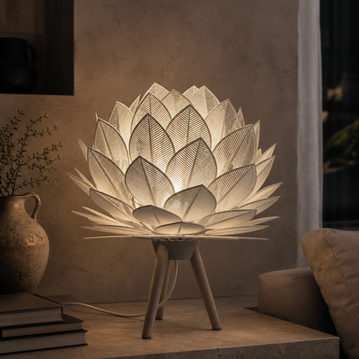 Lotus Bloom — Sculptural Lamp